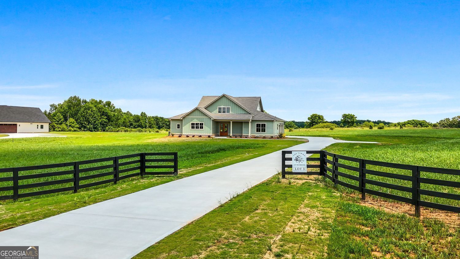 272 Community House RD