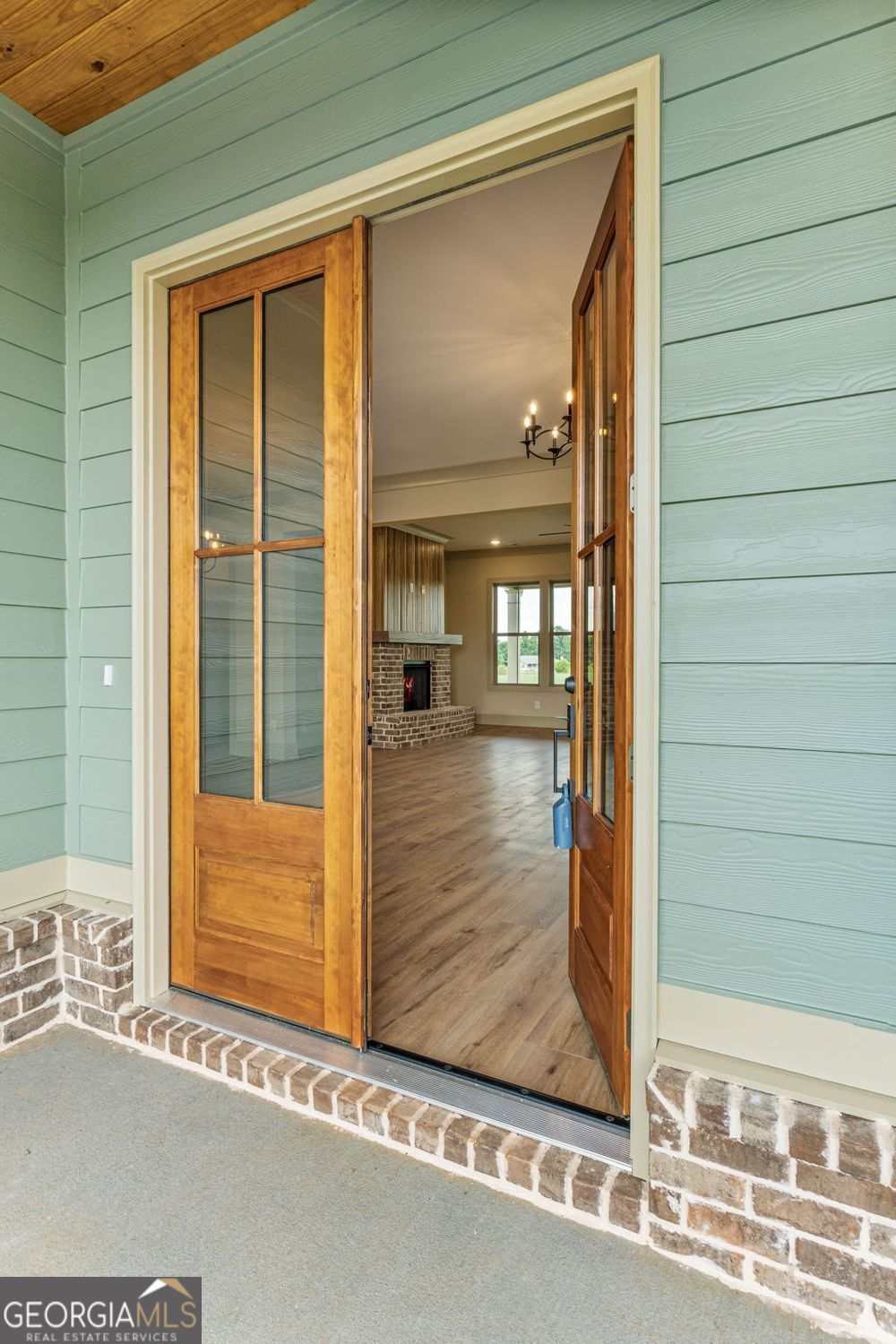 272 Community House RD