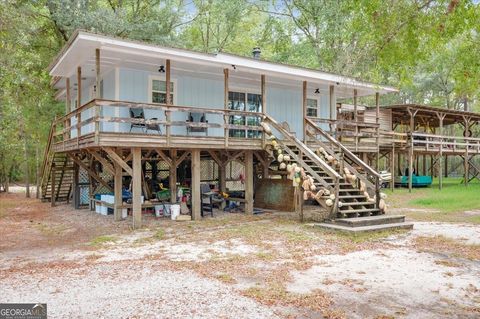 944 Warners LNDG Hortense GA 31543