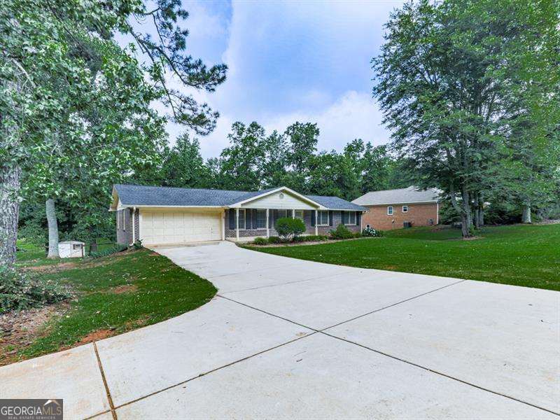 10381 E Cherokee DR