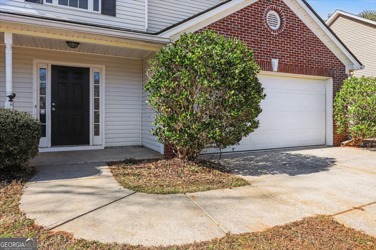 9035 Montclair Hills DR