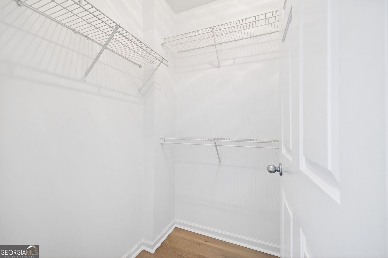 Atlanta, Georgia 30326, United States, 1 Bedroom Bedrooms, ,1 BathroomBathrooms,Residential,Active,254108