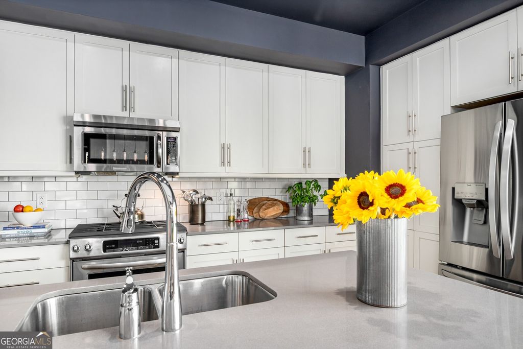 Photo of 1100 Howell Mill Road NW #201, Atlanta, GA 30318 (MLS # 10656684)