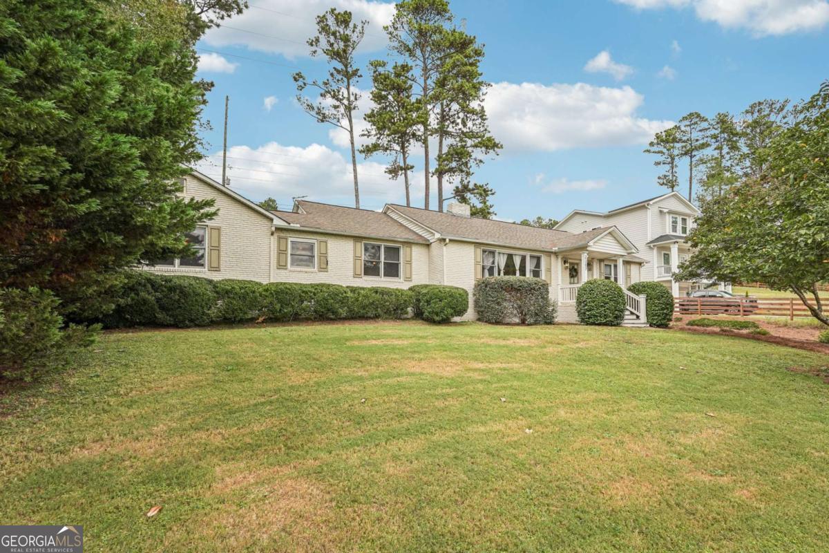 2107 Old Dallas RD SW