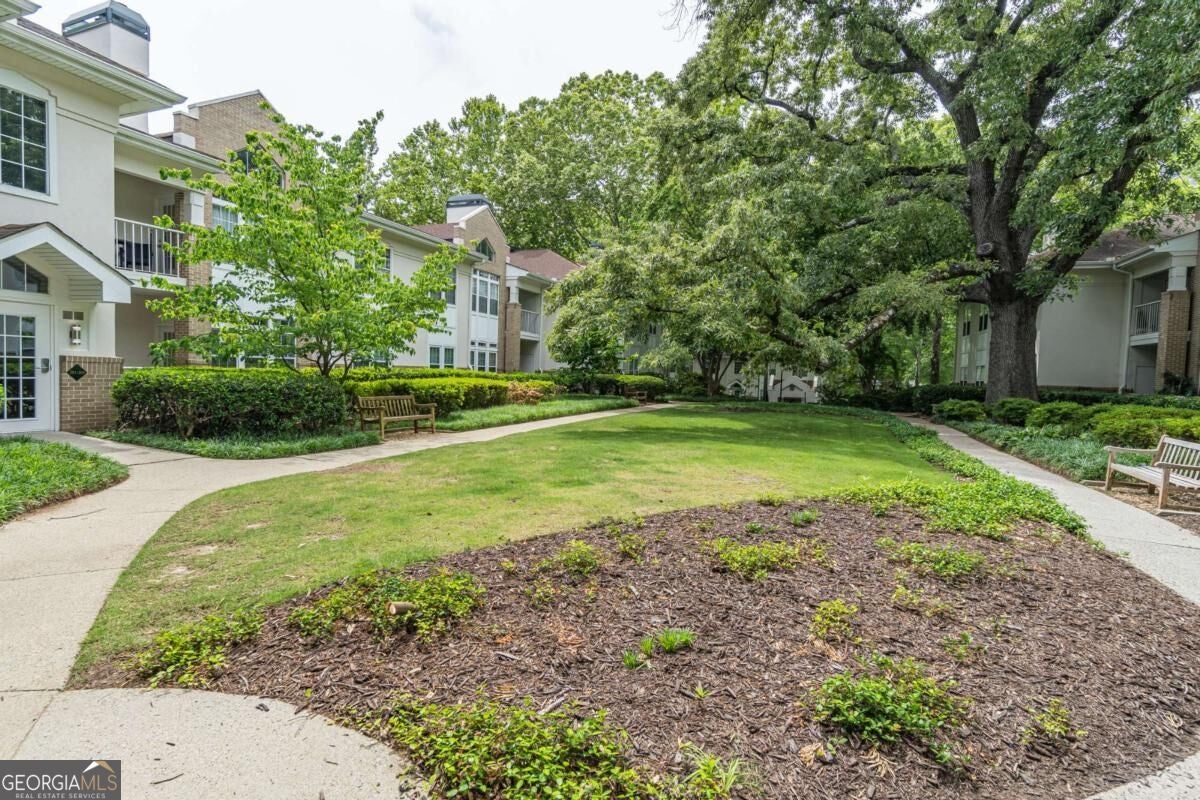 240 Renaissance PKWY NE 204