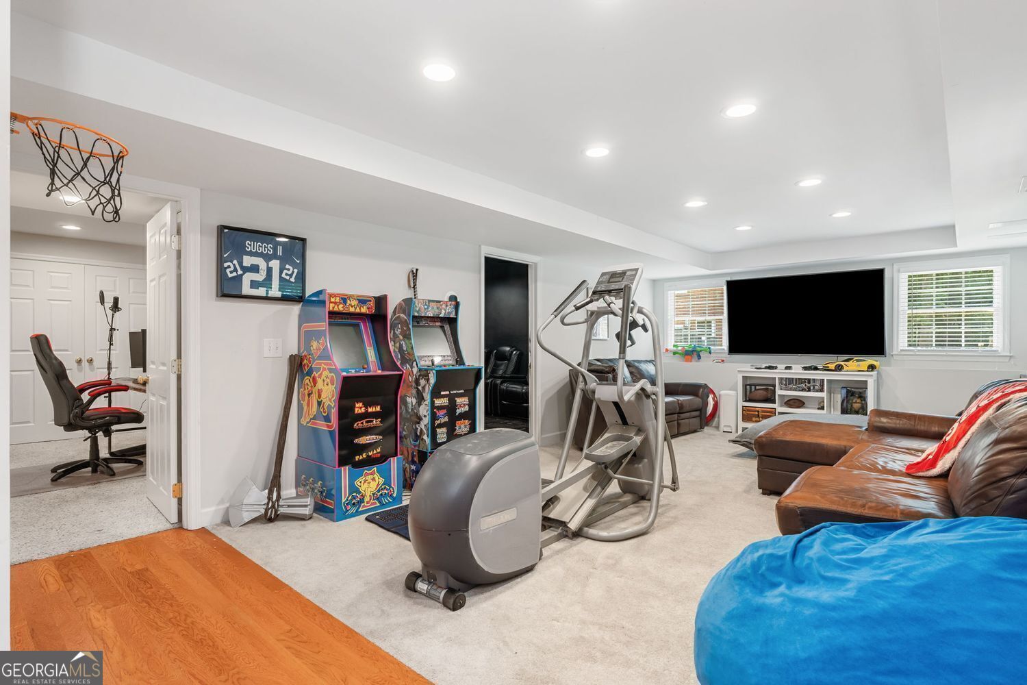 CHARLTON FORGE - Residential