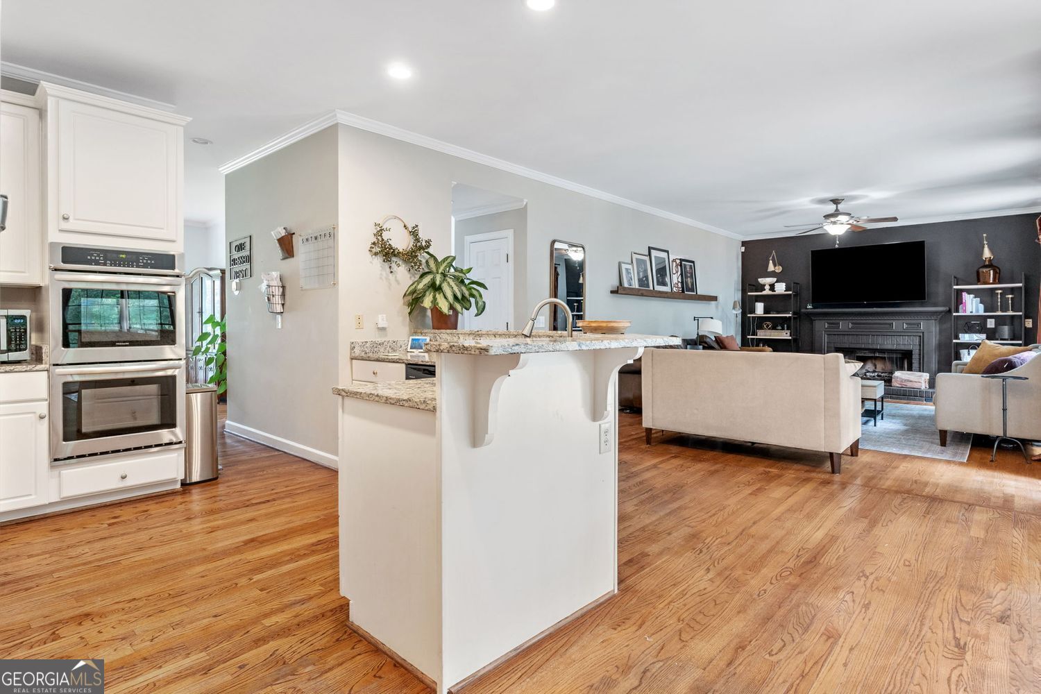 CHARLTON FORGE - Residential