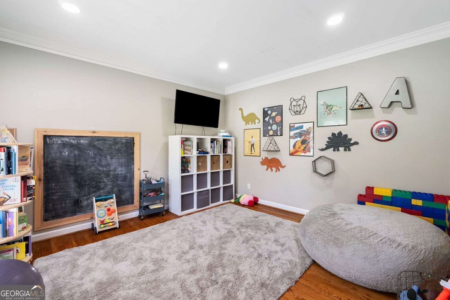 CHARLTON FORGE - Residential