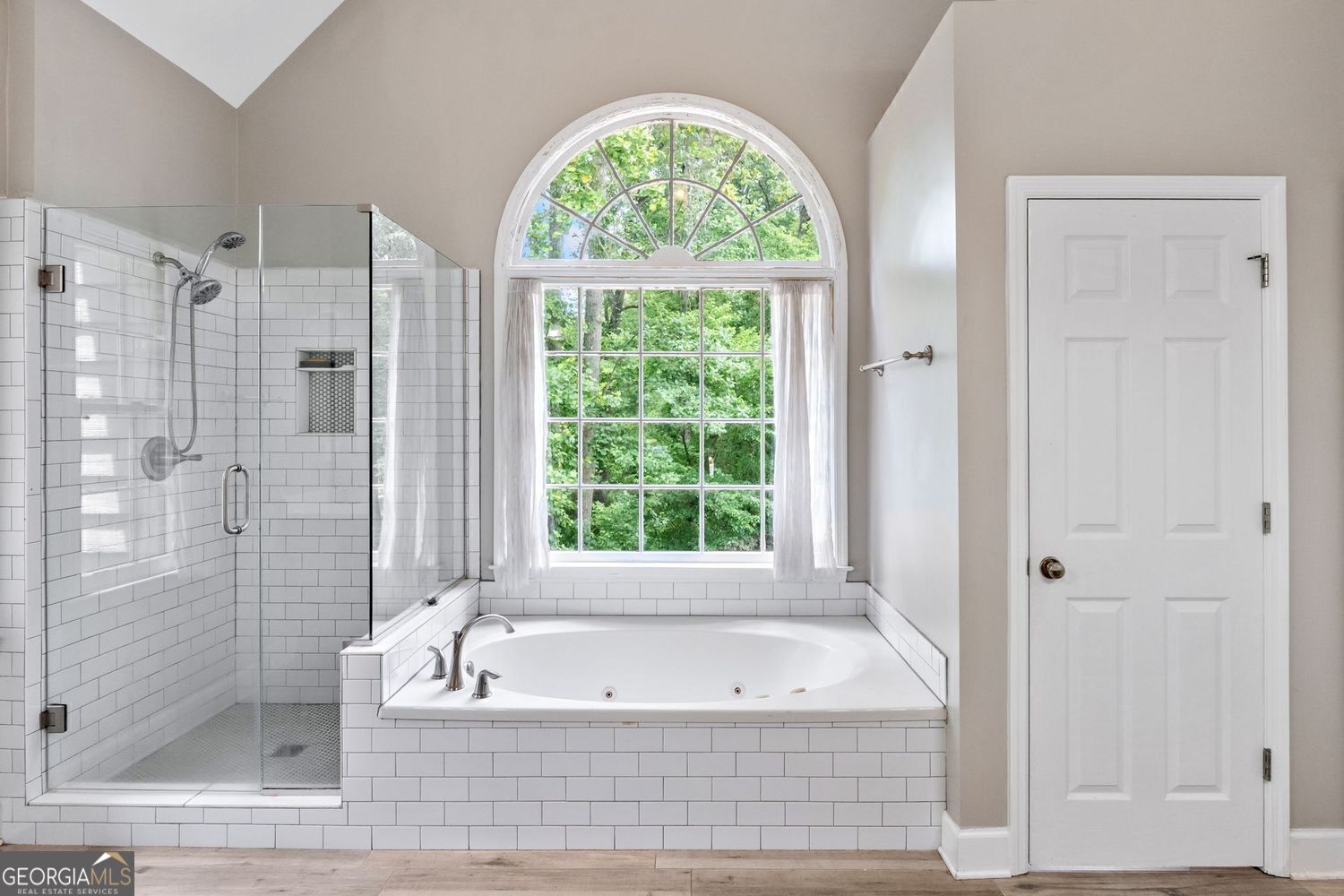 CHARLTON FORGE - Residential