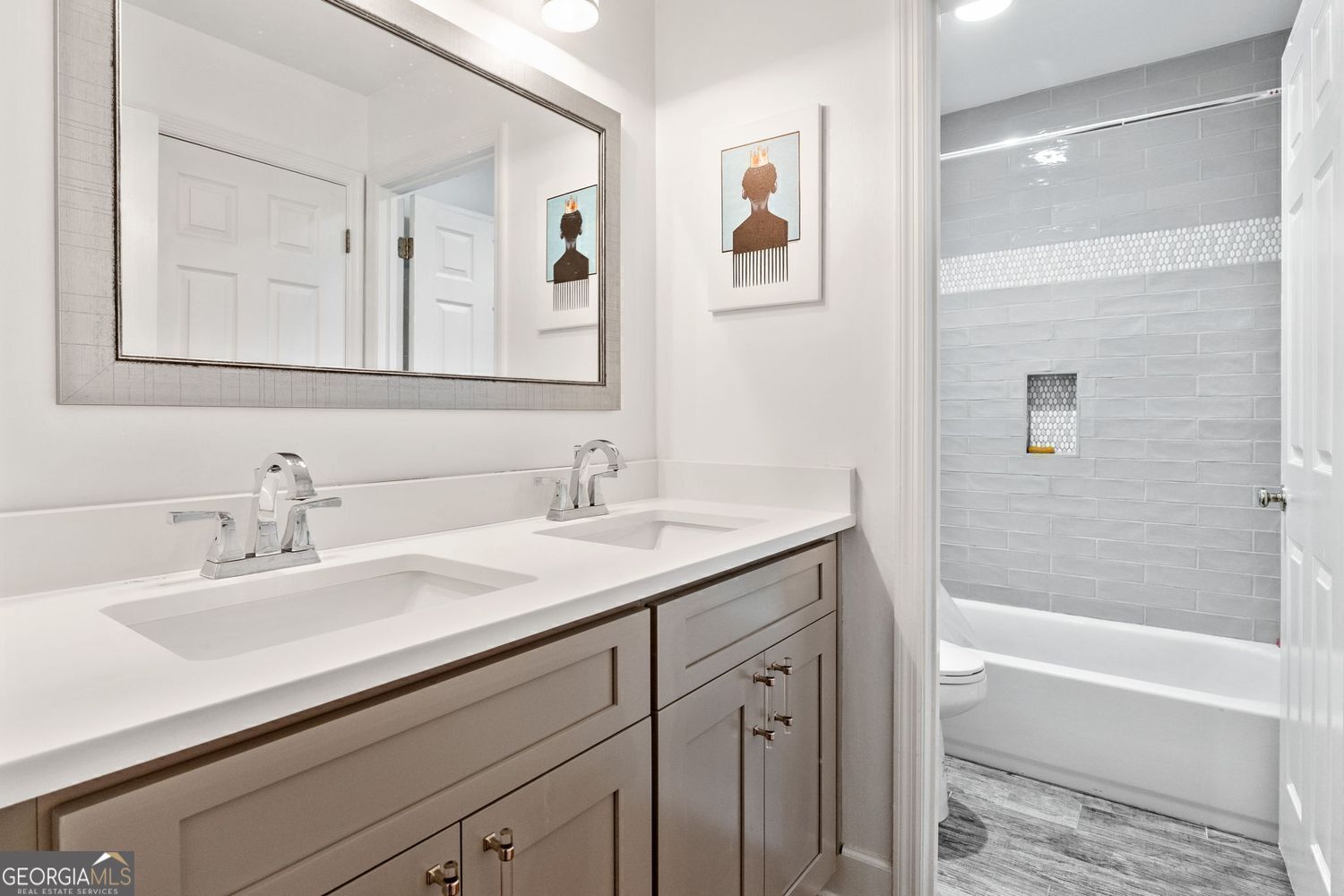 CHARLTON FORGE - Residential