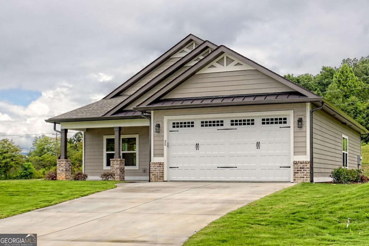 35 McTyeire DR