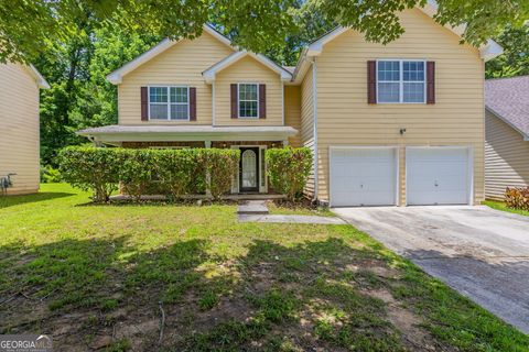 Photo of 260 Redding Ridge, Atlanta, GA 30349 (MLS # 10546482)