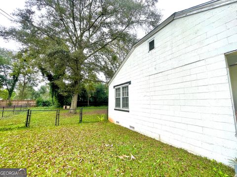 A home in Ellaville