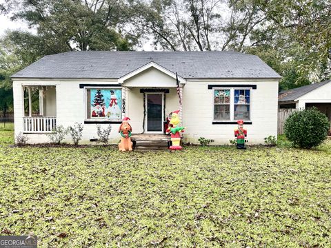 A home in Ellaville