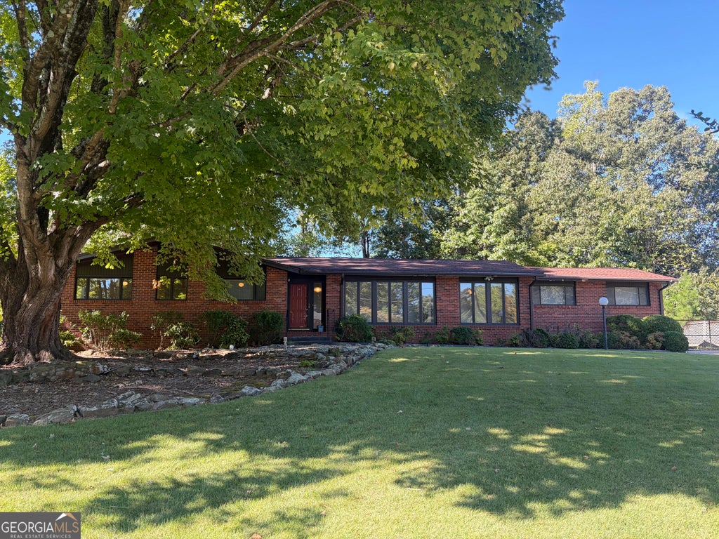 Photo of 2602 Cosmos Court NE, Atlanta, GA 30345 (MLS # 10854253)