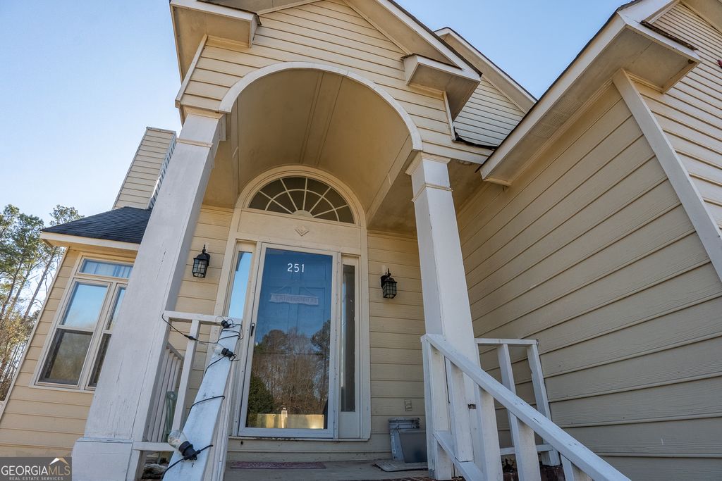 Photo of 251 Chadwick Circle, Macon, GA 31210 (MLS # 10728422)