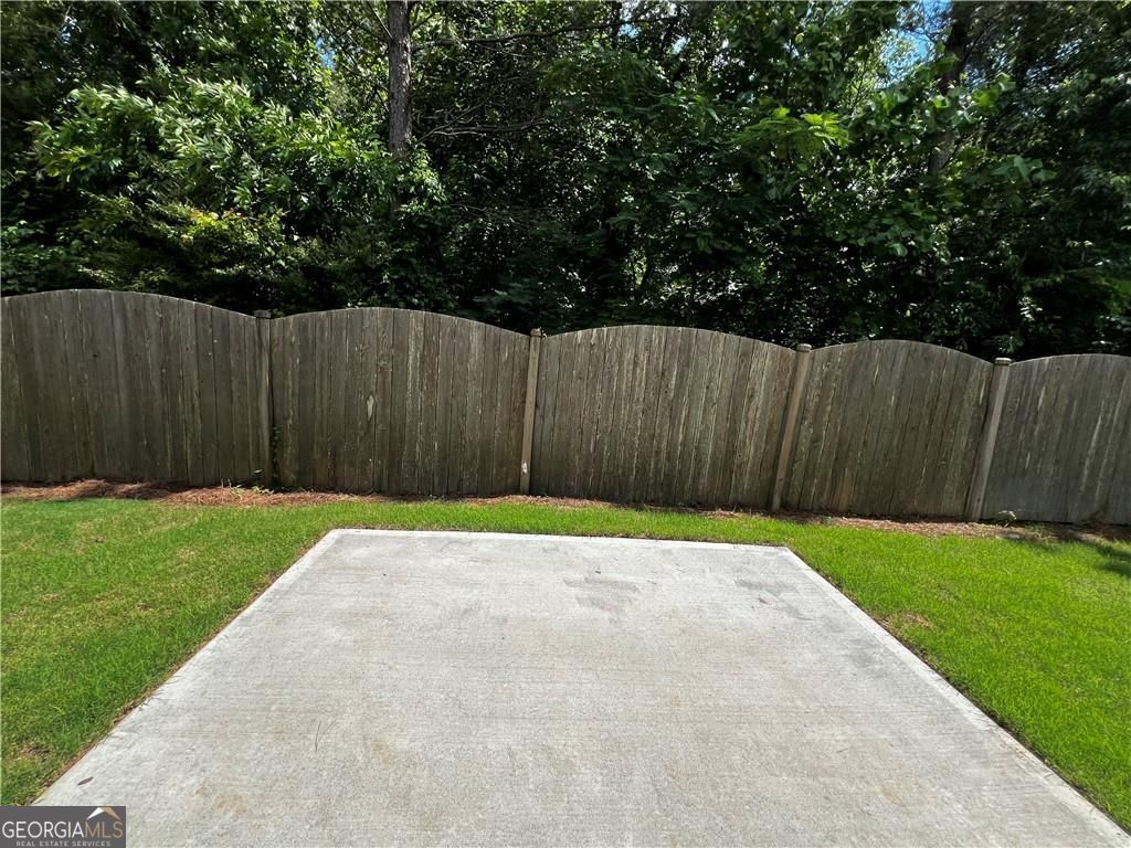 THE VILLAGE AT TOWNE LAKE - Residential Lease