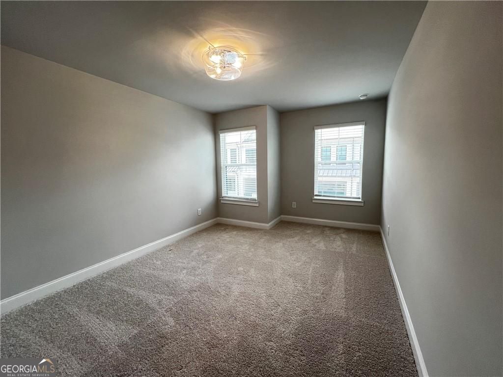 THE VILLAGE AT TOWNE LAKE - Residential Lease