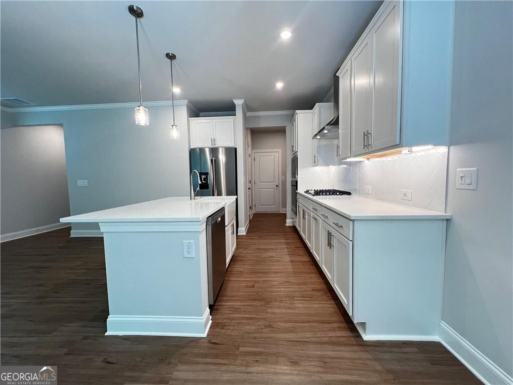 THE VILLAGE AT TOWNE LAKE - Residential Lease