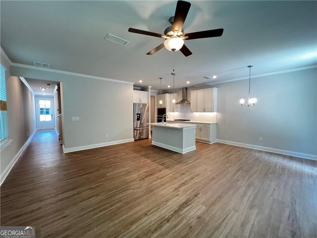 THE VILLAGE AT TOWNE LAKE - Residential Lease