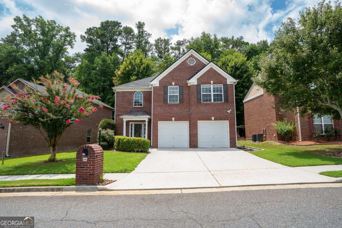 3243 Newtons Crest CIR