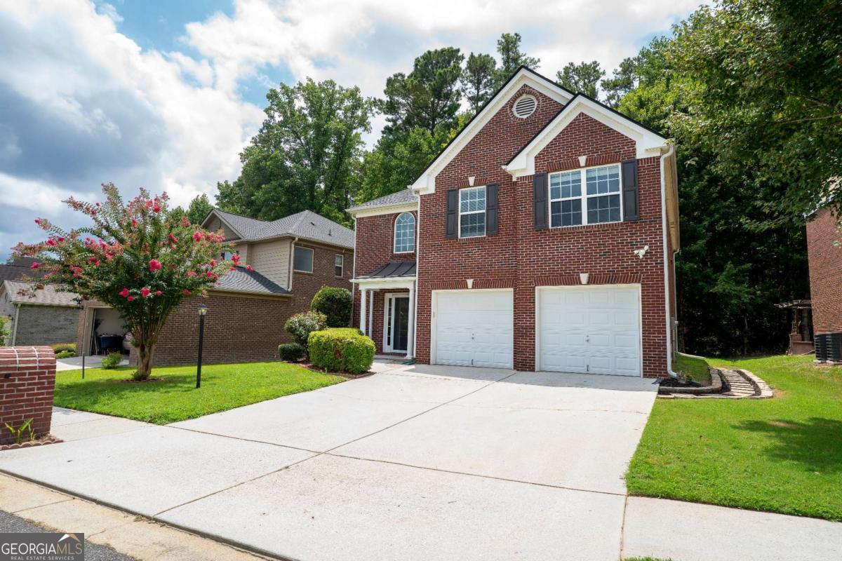 3243 Newtons Crest CIR