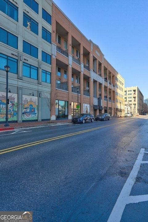 260 18th ST NW 10302 Atlanta GA 30363