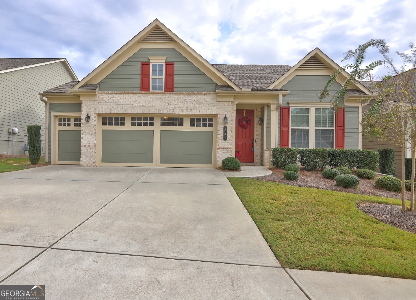 321 Cottonwood CIR