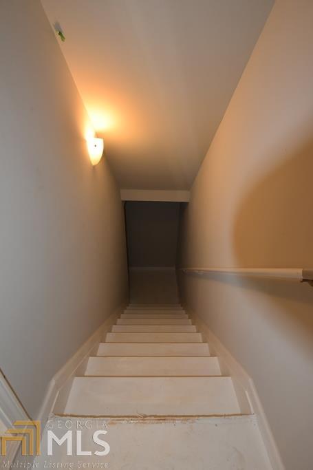 Mountain Crest - Residential Lease