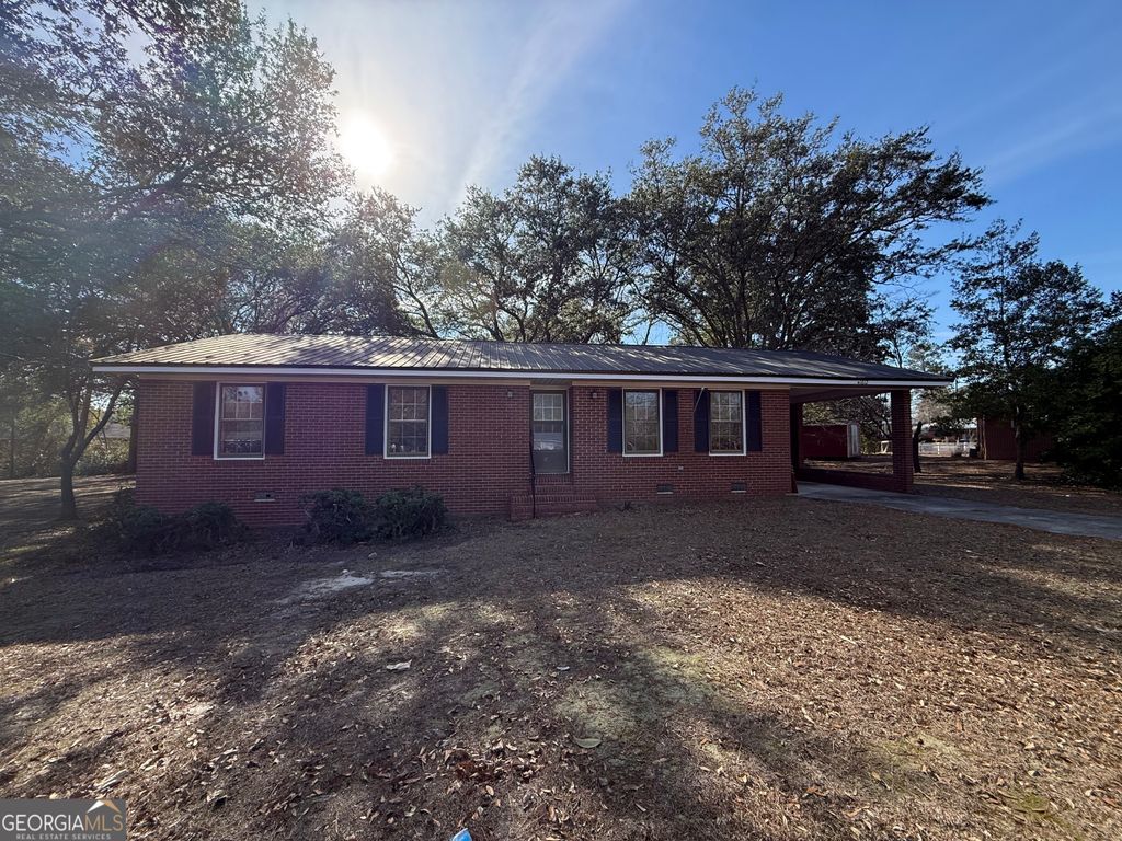 Photo of 1612 Knox St, Dublin, GA 31021 (MLS # 10676010)