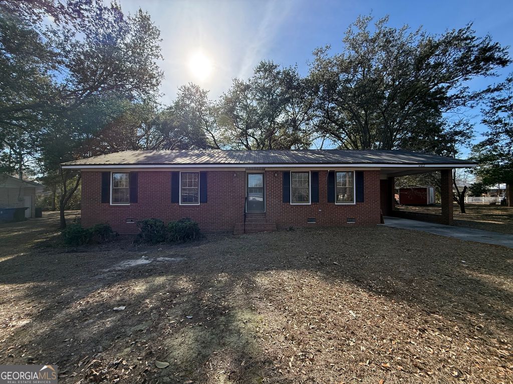 Photo of 1612 Knox St, Dublin, GA 31021 (MLS # 10676010)