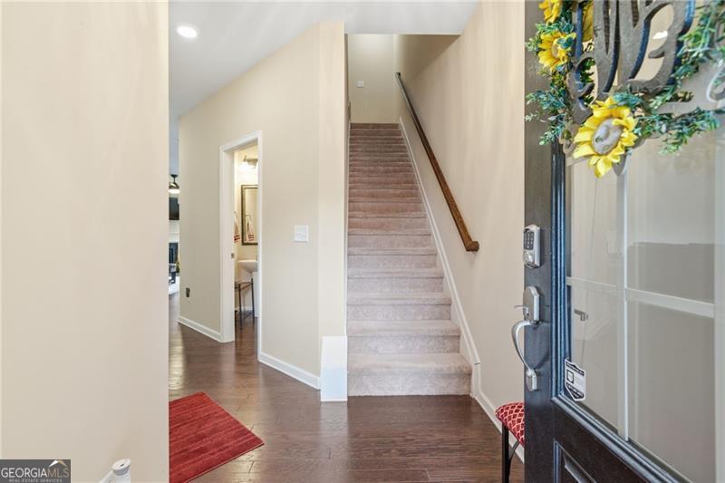 1210 Hampton Oaks DR