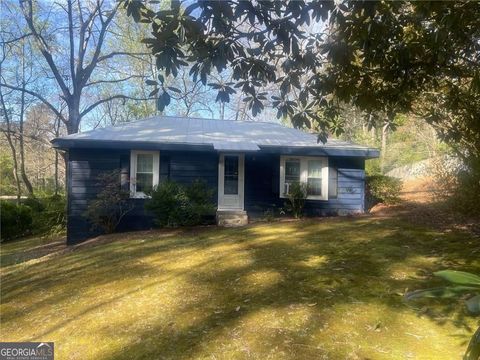 Photo of 16040 Henderson Road, Milton, GA 30004 (MLS # 10720603)