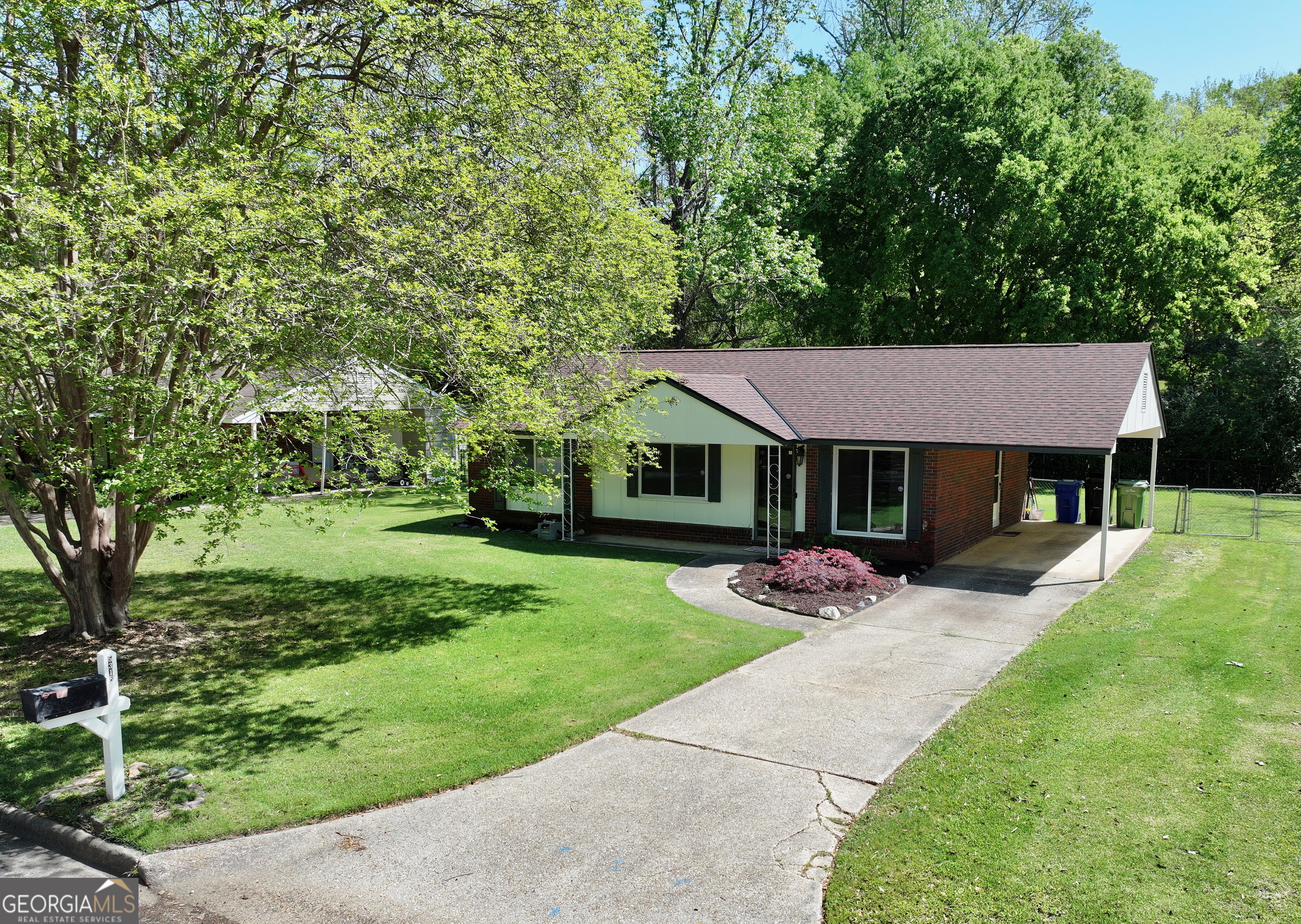 5318 Misty LN