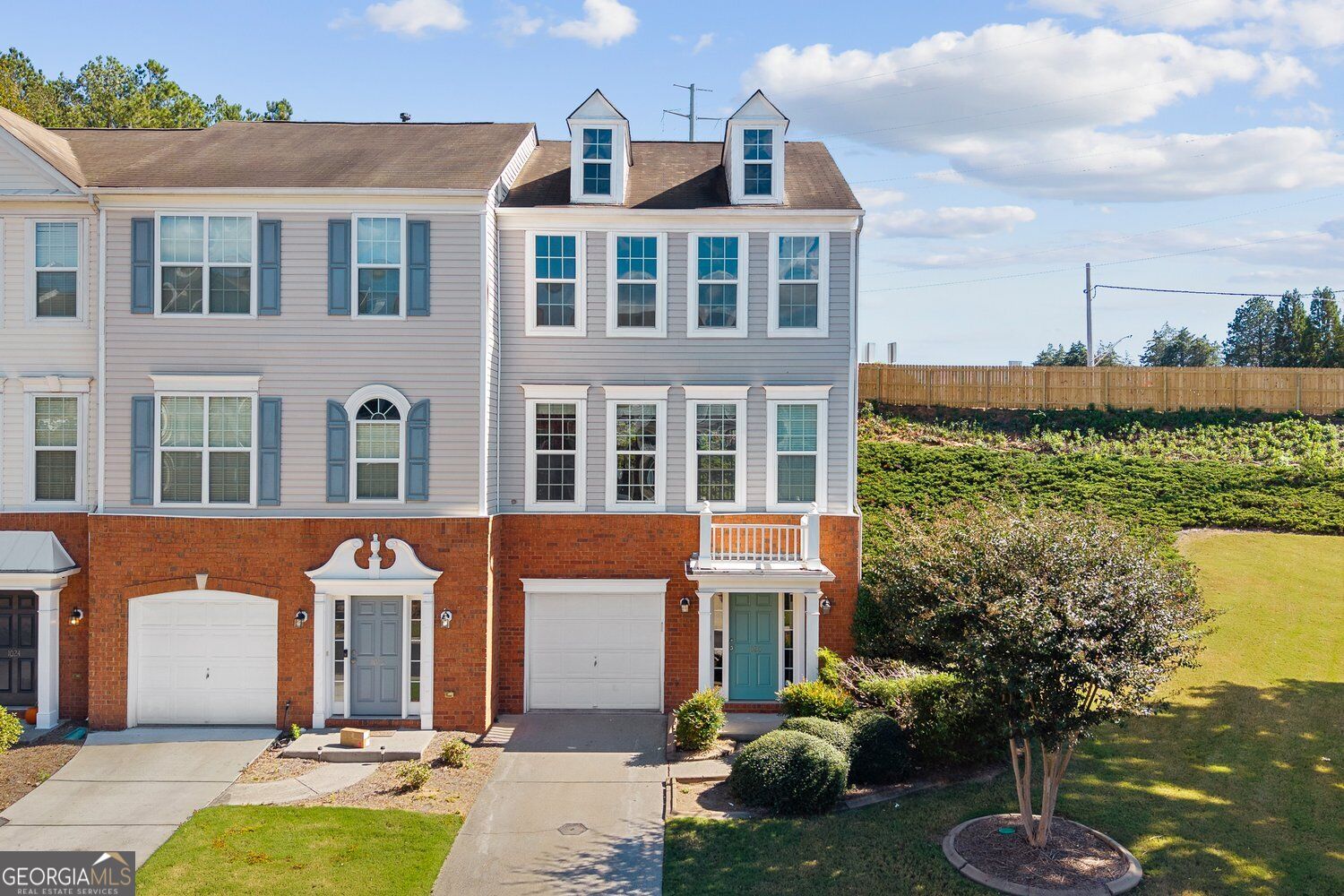 1020 Thornborough DR 1020