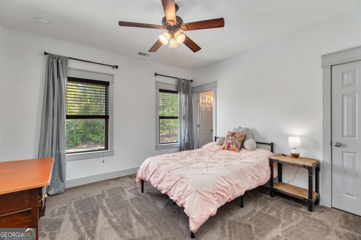 Lincoln Estates - Residential