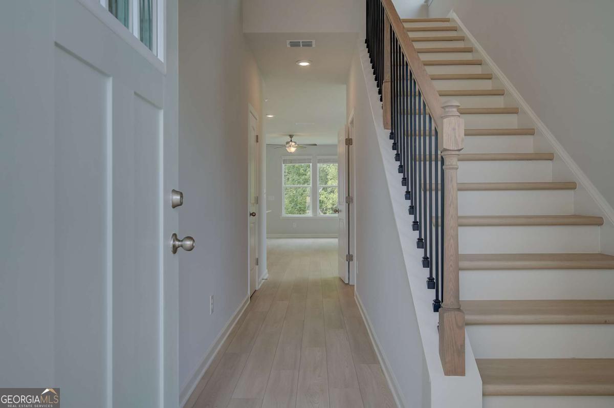 288 Abbotts Crossing CIR
