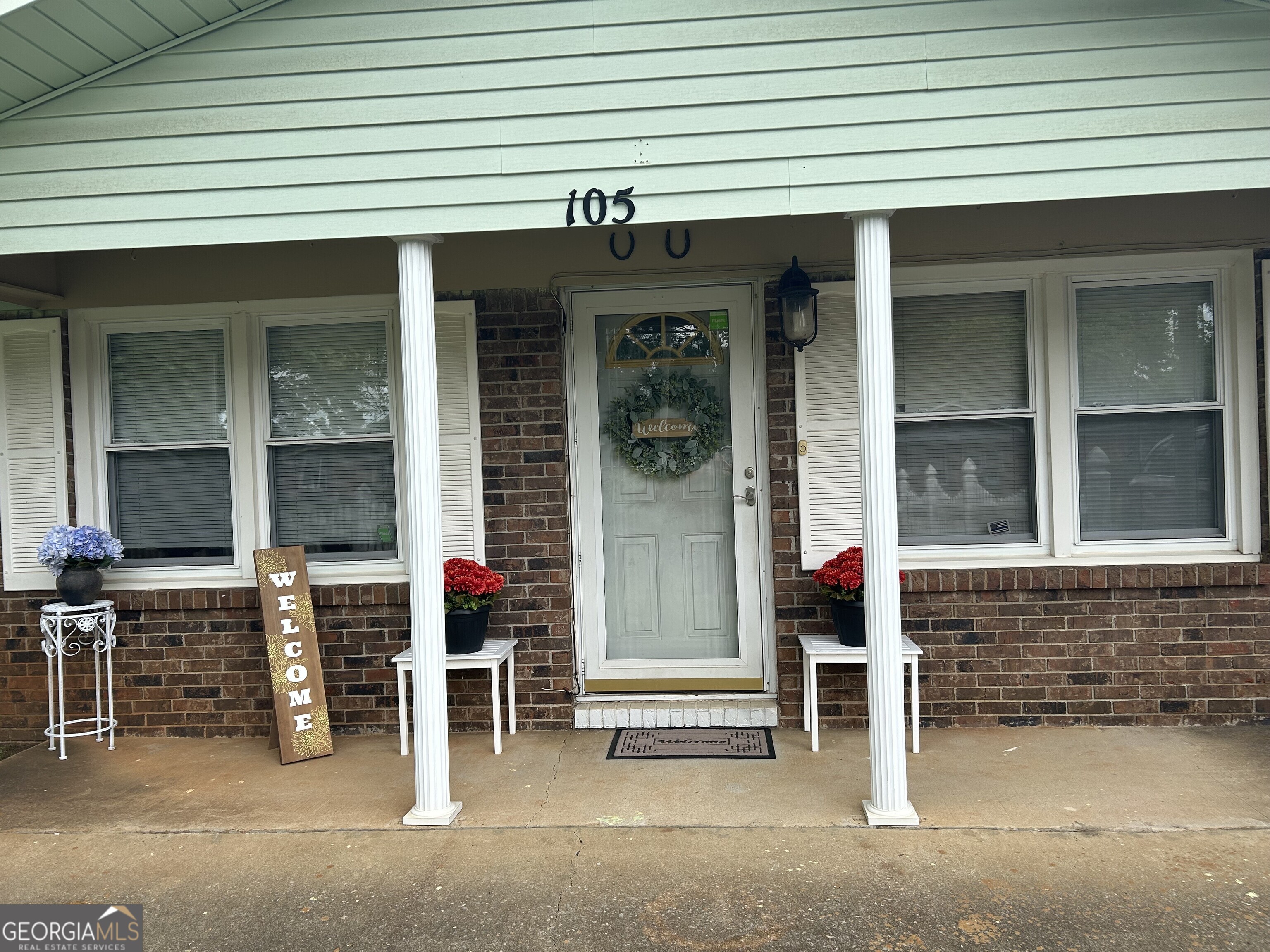 105 Virginia DR