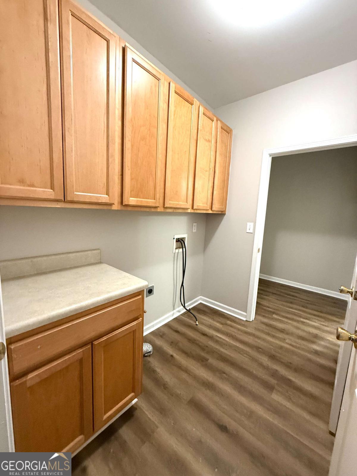 Magnolia Lane Condos - Residential