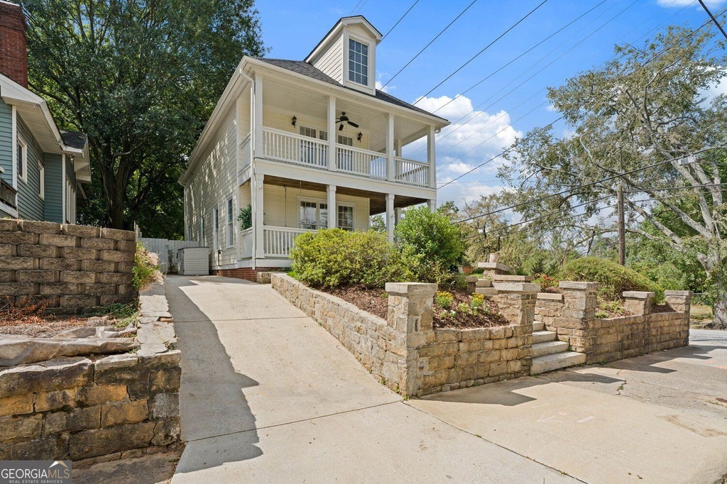 Photo of 341 Irwin Street NE, Atlanta, GA 30312 (MLS # 10850971)