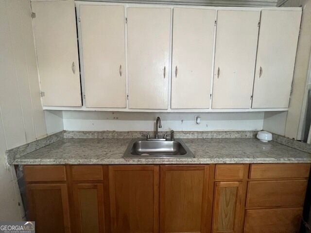 616 S Harlem CIR