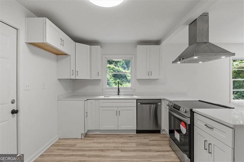 3565 GLENWOOD