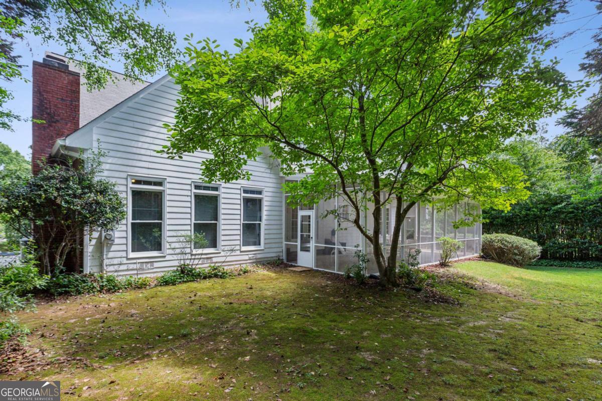 4422 Dunmore RD NE