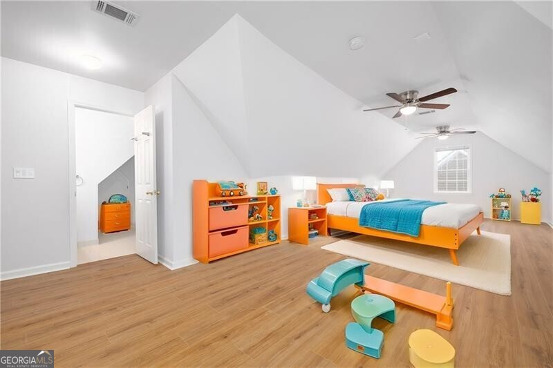 Atlanta, Georgia 30360, United States, 4 Bedrooms Bedrooms, ,4 BathroomsBathrooms,Residential,Pending,92533