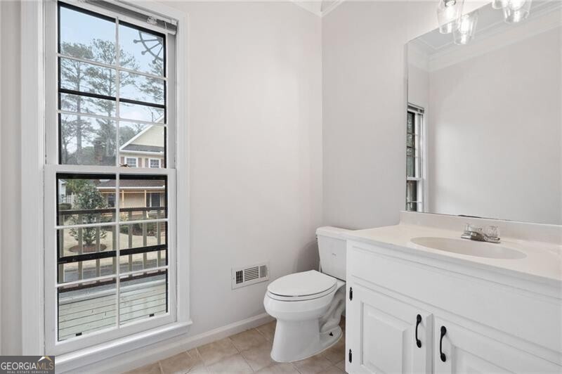 Atlanta, Georgia 30360, United States, 4 Bedrooms Bedrooms, ,4 BathroomsBathrooms,Residential,Pending,92533