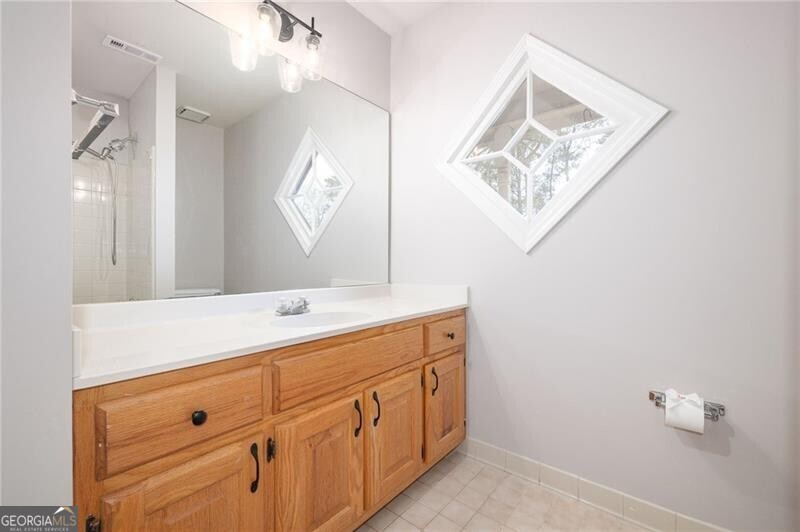 Atlanta, Georgia 30360, United States, 4 Bedrooms Bedrooms, ,4 BathroomsBathrooms,Residential,Pending,92533