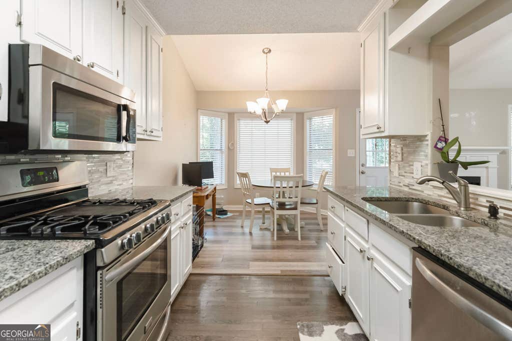 Photo of 45 White Oak Dr Drive SE, Cartersville, GA 30121 (MLS # 10801916)