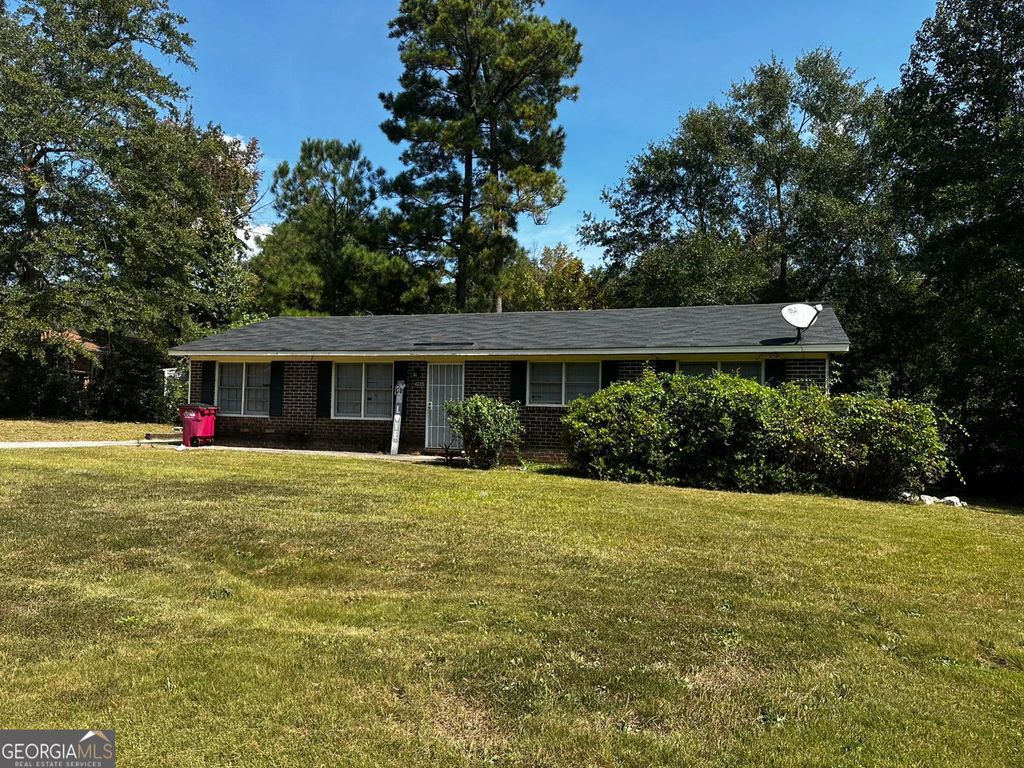Photo of 4220 Mark Place, Macon, GA 31204 (MLS # 10687345)