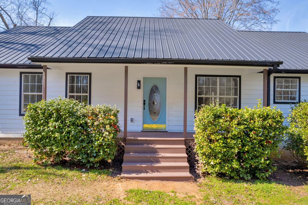 Photo of 106 Degrandis Ln, Milledgeville, GA 31061 (MLS # 10716823)