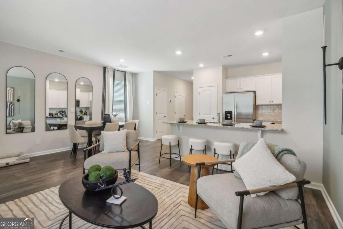 2363 Haran DR 35